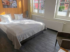 Zimmerbild 3