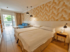 Zimmerbild 4