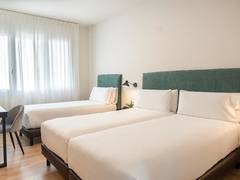 Zimmerbild 44