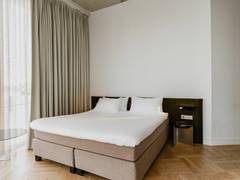 Zimmerbild 57