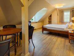 Zimmerbild 4