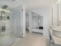 Zimmerbild 19