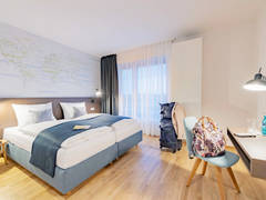 Zimmerbild 4