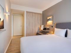 Zimmerbild 6