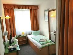 Zimmerbild 15