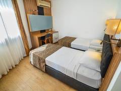 Zimmerbild 23