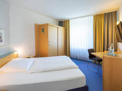 Zimmerbild 8