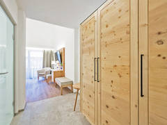 Zimmerbild 11