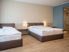 Zimmerbild 7