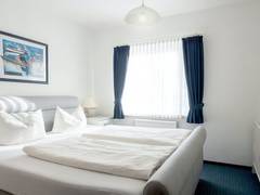 Zimmerbild 4