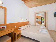 Zimmerbild 4