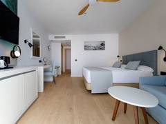 Zimmerbild 4