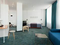 Zimmerbild 9