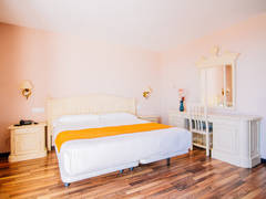Zimmerbild 7