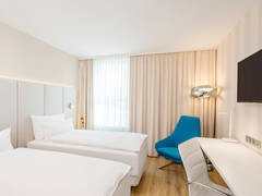 Zimmerbild 11
