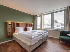 Zimmerbild 4