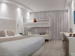 Zimmerbild 8