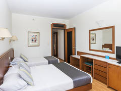Zimmerbild 13
