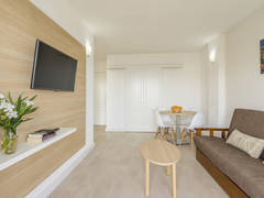 Zimmerbild 8