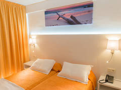 Zimmerbild 8