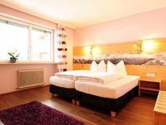 Zimmerbild 7