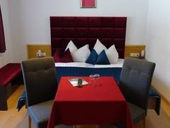 Zimmerbild 16