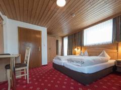 Zimmerbild 18