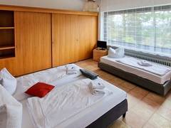 Zimmerbild 28
