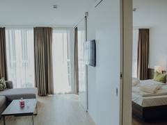 Zimmerbild 8