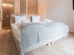 Zimmerbild 12