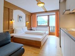 Zimmerbild 5