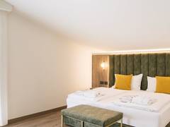 Zimmerbild 8