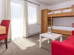 Zimmerbild 28