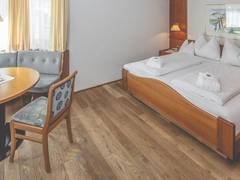 Zimmerbild 24