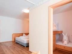 Zimmerbild 11