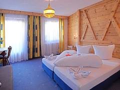 Zimmerbild 16