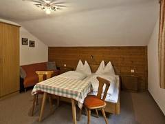 Zimmerbild 5
