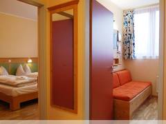 Zimmerbild 4