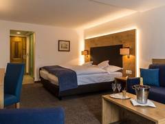 Zimmerbild 46