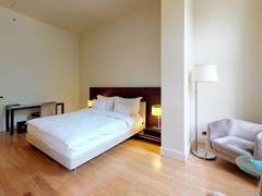Zimmerbild 26