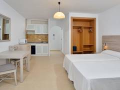 Zimmerbild 4