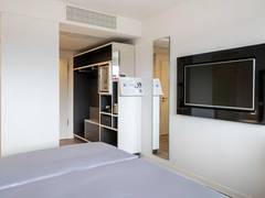 Zimmerbild 8