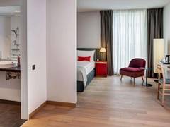 Zimmerbild 44