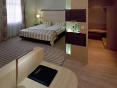Zimmerbild 8
