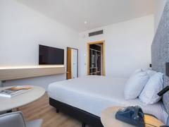 Zimmerbild 8