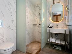 Zimmerbild 6