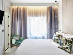 Zimmerbild 8