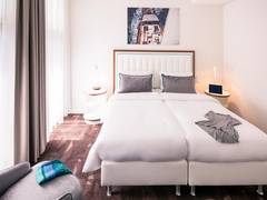 Zimmerbild 9
