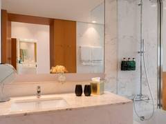 Zimmerbild 8