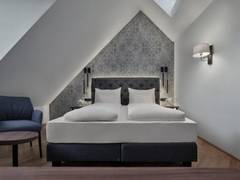 Zimmerbild 6